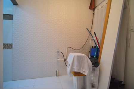 Casa à venda com 200m², 4 quartos e 4 vagasÁrea de Serviço