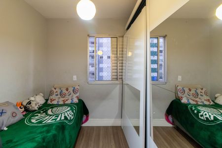Quarto de apartamento para alugar com 2 quartos, 58m² em Jardim Flor da Montanha, Guarulhos