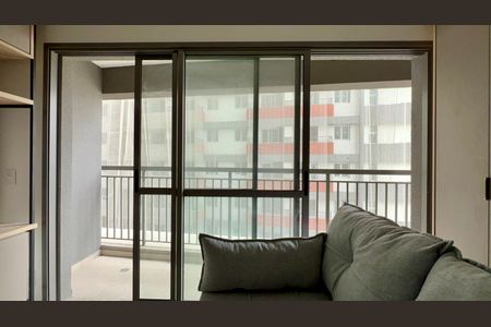 Varanda de kitnet/studio para alugar com 1 quarto, 25m² em Sumarezinho, São Paulo