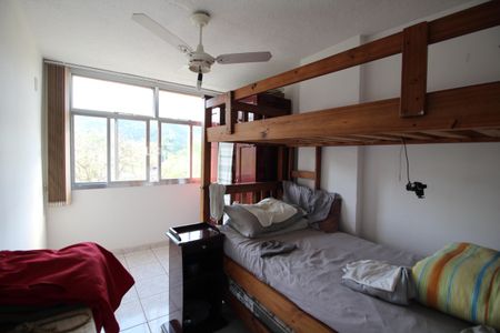 Apartamento à venda com 82m², 2 quartos e 2 vagasQuarto 