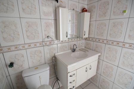 Apartamento à venda com 82m², 2 quartos e 2 vagasBanheiro da Suíte