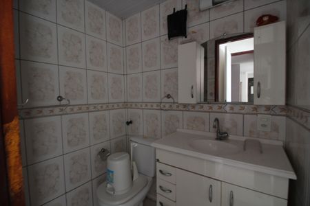 Apartamento à venda com 82m², 2 quartos e 2 vagasBanheiro da Suíte