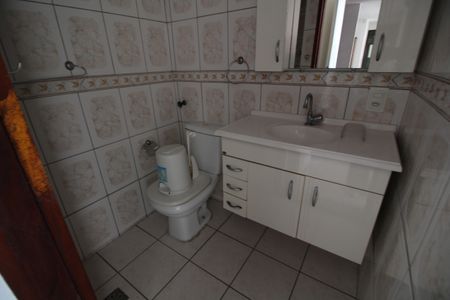 Apartamento à venda com 82m², 2 quartos e 2 vagasBanheiro da Suíte