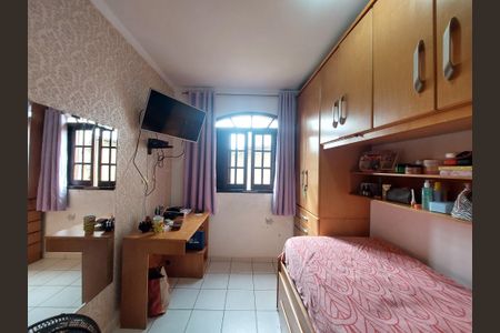 Casa à venda com 171m², 3 quartos e 2 vagas Casa à venda com 171m², 3 quartos e 2 vagasQuarto 3