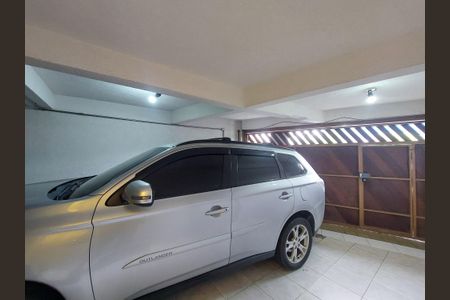 Casa à venda com 171m², 3 quartos e 2 vagas Casa à venda com 171m², 3 quartos e 2 vagasGaragem