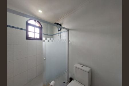 Casa à venda com 171m², 3 quartos e 2 vagas Casa à venda com 171m², 3 quartos e 2 vagasBanheiro 1