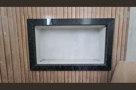 Apartamento à venda com 96m², 2 quartos e 1 vaga Apartamento à venda com 96m², 2 quartos e 1 vagaBanheiro Quarto 1 suíte