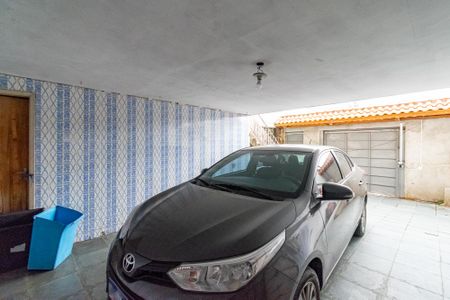 Casa à venda com 130m², 3 quartos e 4 vagas Casa à venda com 130m², 3 quartos e 4 vagasGaragem