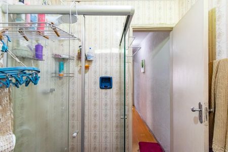 Casa à venda com 130m², 3 quartos e 4 vagas Casa à venda com 130m², 3 quartos e 4 vagasBanheiro Social