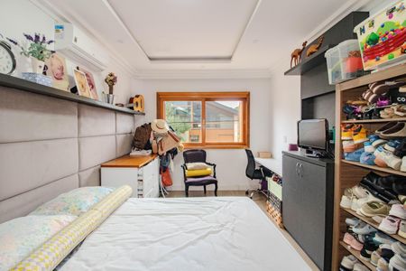 Casa de condomínio à venda com 281m², 3 quartos e 4 vagasQuarto 2