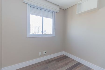 Apartamento à venda com 71m², 3 quartos e 2 vagasQuarto 2