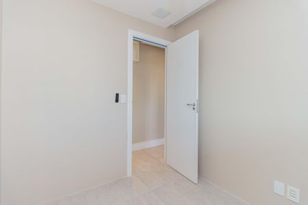 Apartamento à venda com 71m², 3 quartos e 2 vagasQuarto 1