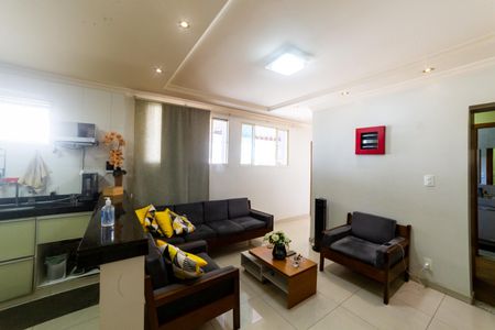 Casa à venda com 883m², 8 quartos e 6 vagasSala