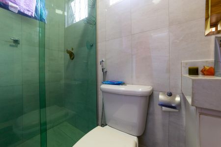 Casa à venda com 883m², 8 quartos e 6 vagasBanheiro Social