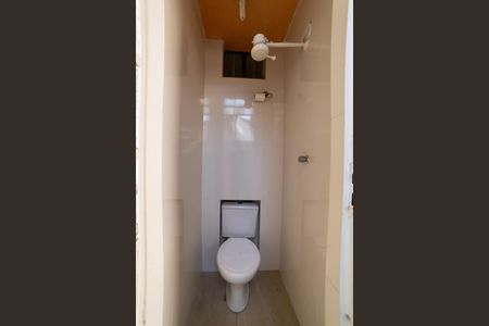 Casa à venda com 883m², 8 quartos e 6 vagasLavabo