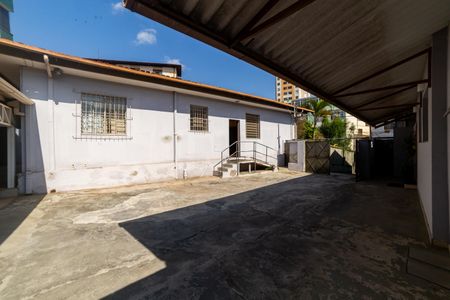 Casa à venda com 883m², 8 quartos e 6 vagasÁrea externa