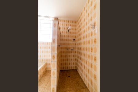 Casa à venda com 883m², 8 quartos e 6 vagasBanheiro Social