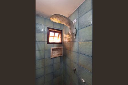 Casa à venda com 360m², 2 quartos e 3 vagasBanheiro da Suíte 2