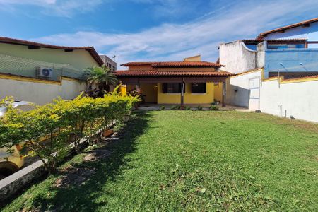 Casa à venda com 360m², 2 quartos e 3 vagasQuintal