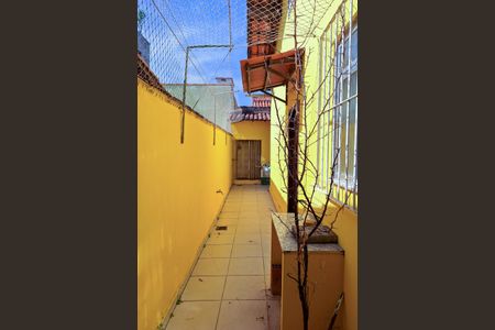 Casa à venda com 360m², 2 quartos e 3 vagasQuintal