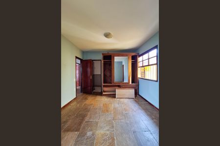 Casa à venda com 360m², 2 quartos e 3 vagasSuíte 2