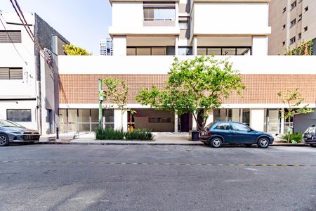 Apartamento à venda com 34m², 1 quarto e sem vaga Apartamento à venda com 34m², 1 quarto e sem vagaFachada e Portaria