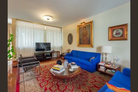 Casa à venda com 400m², 4 quartos e 3 vagas
