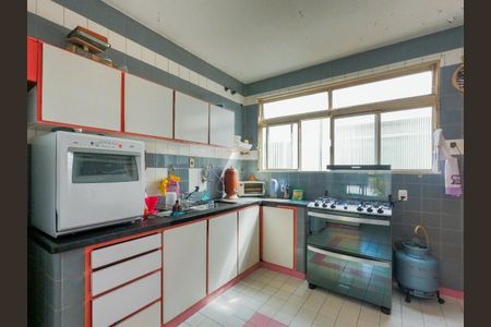 Casa à venda com 400m², 4 quartos e 3 vagas