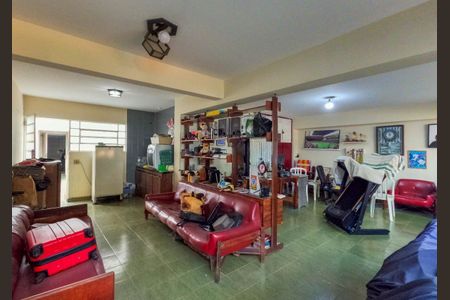 Casa à venda com 400m², 4 quartos e 3 vagas