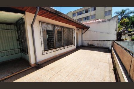 Casa à venda com 328m², 5 quartos e 3 vagas