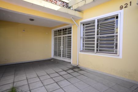 Casa à venda com 110m², 2 quartos e 2 vagasGaragem