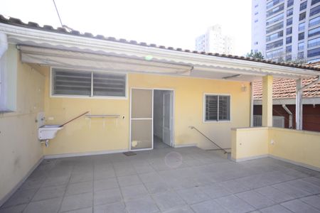 Casa à venda com 110m², 2 quartos e 2 vagasÁrea Externa