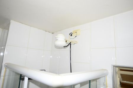 Casa à venda com 110m², 2 quartos e 2 vagasBanheiro