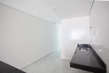 Casa à venda com 100m², 2 quartos e 1 vaga Casa à venda com 100m², 2 quartos e 1 vagaCozinha