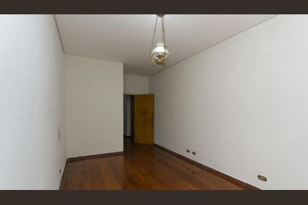 Casa à venda com 3 quartos, 190m² em Planalto Paulista, São Paulo