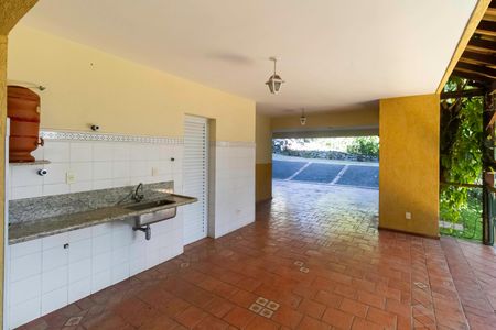 Casa à venda com 341m², 5 quartos e 6 vagas Casa à venda com 341m², 5 quartos e 6 vagasÁrea gourmet