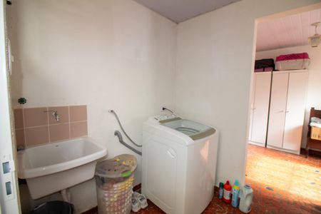 Casa à venda com 106m², 3 quartos e 2 vagas Casa à venda com 106m², 3 quartos e 2 vagasÁrea de Serviço