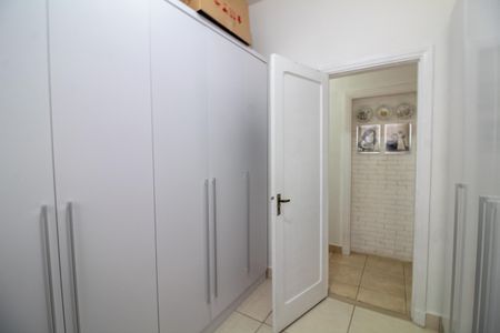 Casa à venda com 106m², 3 quartos e 2 vagas Casa à venda com 106m², 3 quartos e 2 vagasQuarto 2