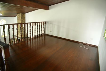 Casa para alugar com 327m², 4 quartos e 4 vagasSala 