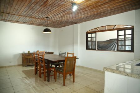 Casa para alugar com 327m², 4 quartos e 4 vagasCozinha - Casa 2