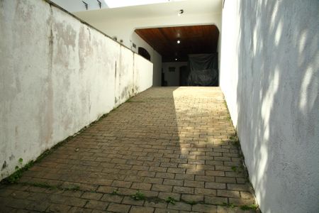 Casa para alugar com 327m², 4 quartos e 4 vagasGaragem - Casa 2