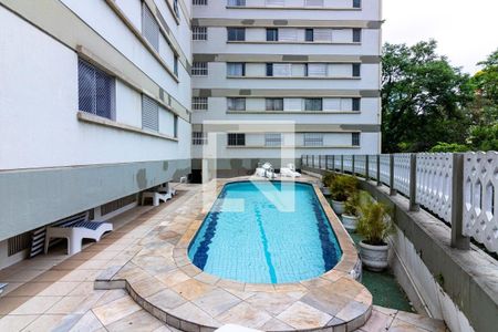 Apartamento à venda com 98m², 3 quartos e 1 vaga Apartamento à venda com 98m², 3 quartos e 1 vagaÁrea comum - Piscina