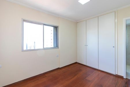 Apartamento à venda com 98m², 3 quartos e 1 vaga Apartamento à venda com 98m², 3 quartos e 1 vagaSuíte