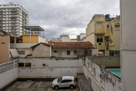 Apartamento à venda com 94m², 2 quartos e 1 vaga Apartamento à venda com 94m², 2 quartos e 1 vagaVista da Varanda