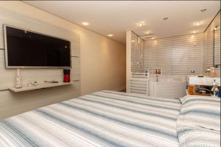 Casa à venda com 270m², 3 quartos e 5 vagas Casa à venda com 270m², 3 quartos e 5 vagasQuarto