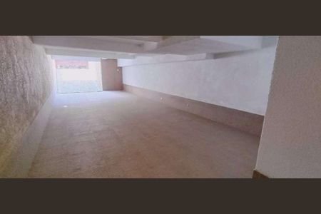 Casa à venda com 300m², 3 quartos e 8 vagas