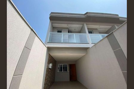Casa à venda com 300m², 3 quartos e 2 vagasGaragem