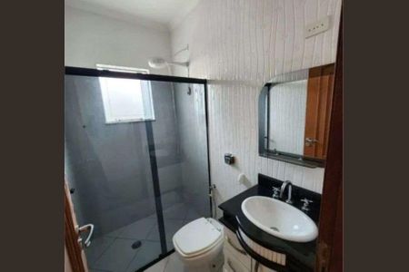 Casa à venda com 300m², 3 quartos e 3 vagas Casa à venda com 300m², 3 quartos e 3 vagasBanheiro