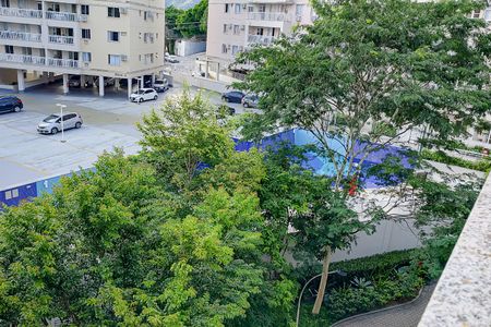 Apartamento à venda com 65m², 2 quartos e 1 vagaÁrea comum