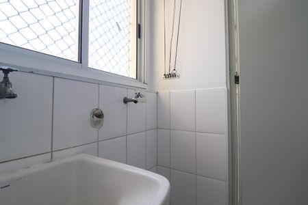 Apartamento para alugar com 55m², 3 quartos e 1 vagaÁrea de Serviço